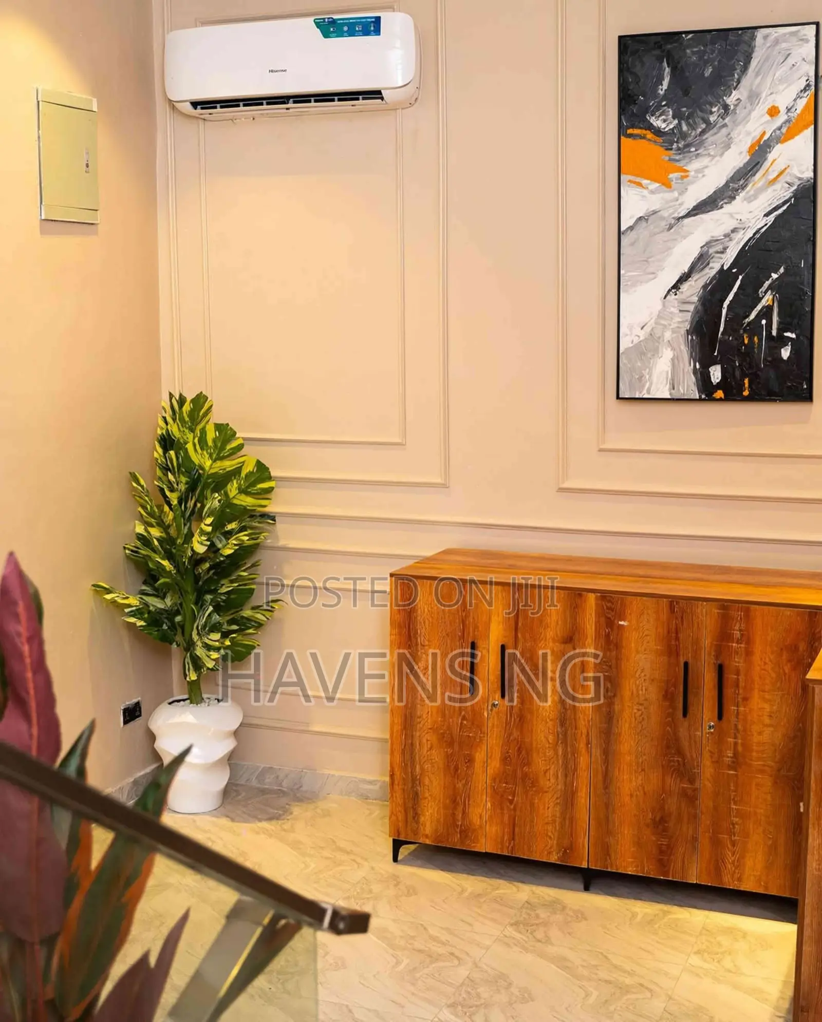 Contemporary 3-Bedroom Duplex in Osapa in Osapa london