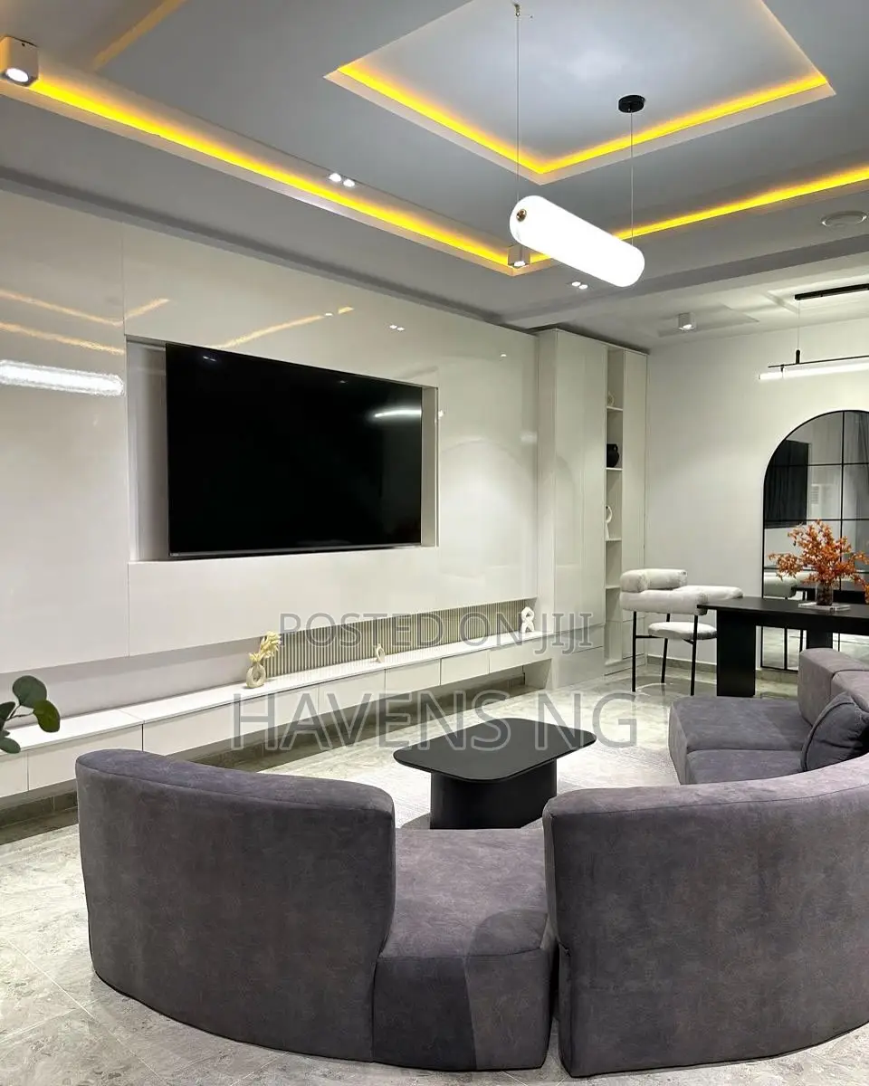 Luxury 4-Bedroom Apartment – Your Home Away From Home in Ikate