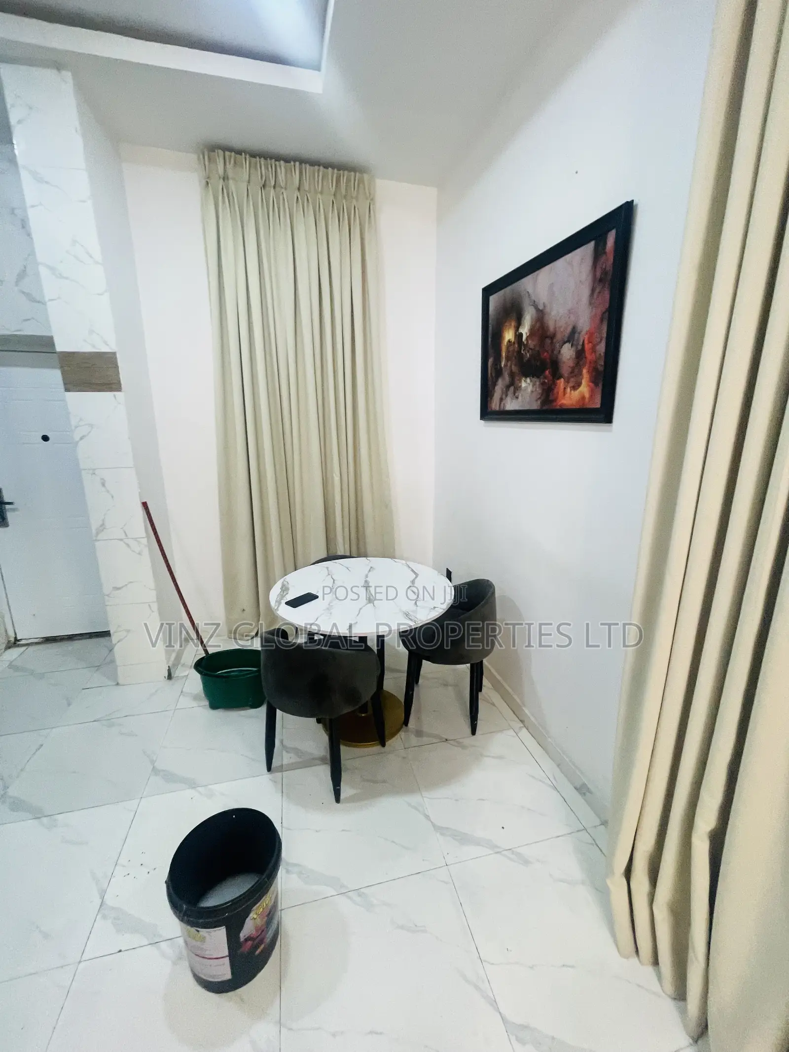 Luxury 2 Bedroom Duplex With Play Station 24/7 Electrcity in Lekki