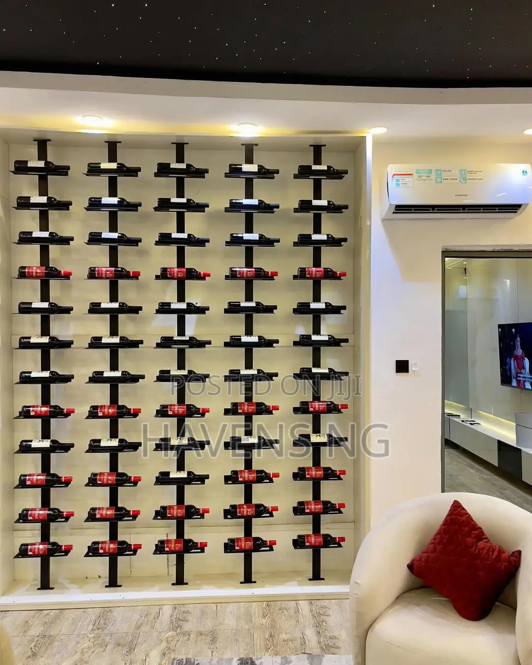 1-Bedroom Apartment With Cinema. in Ikate
