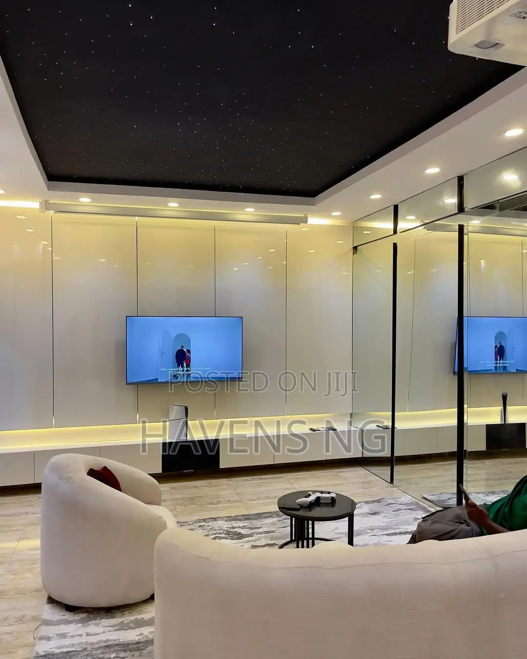 1-Bedroom Apartment With Cinema. in Ikate