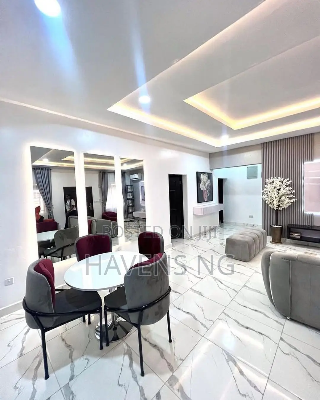 Luxury 3-Bedroom Penthouse Apartment. in Katampe Extension
