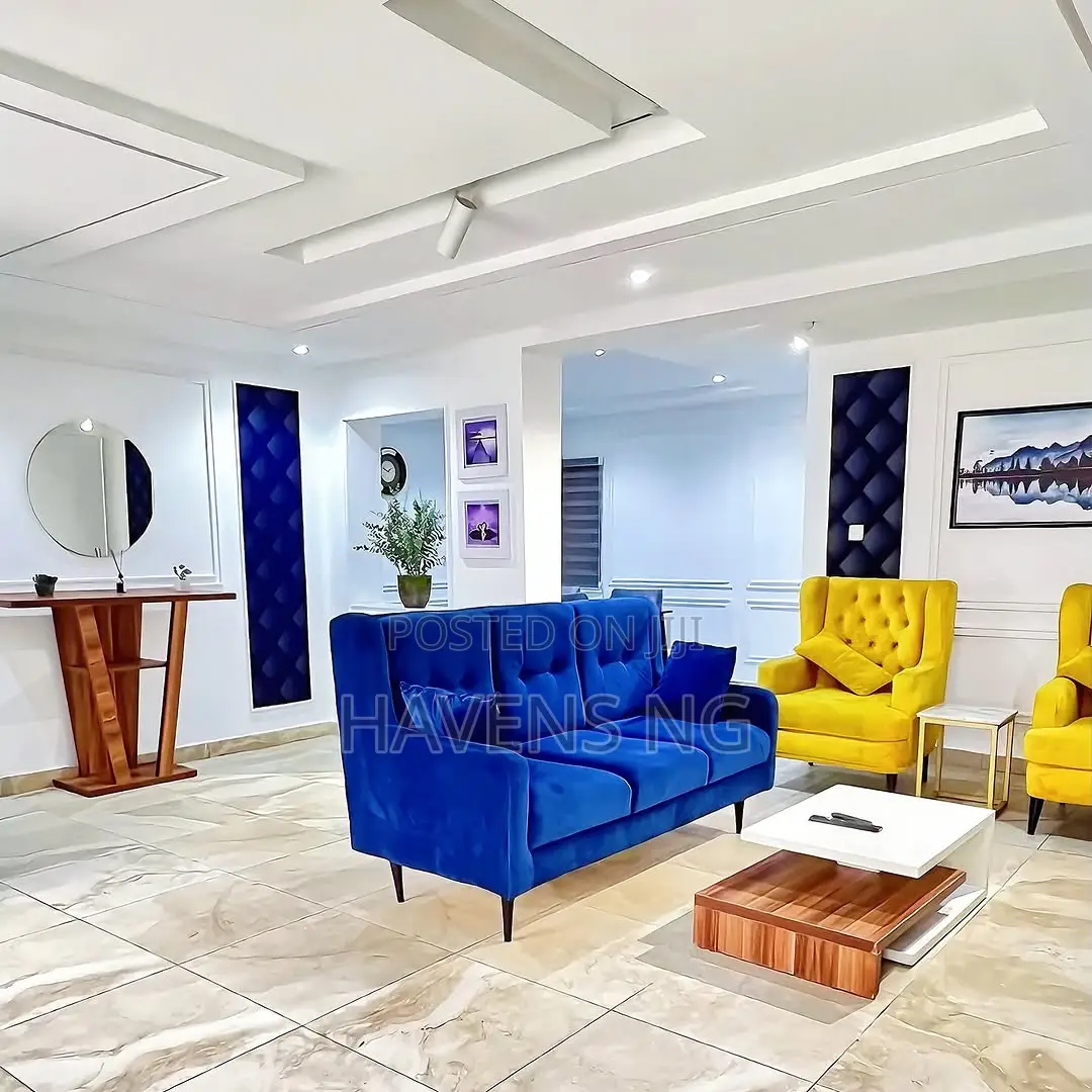 2 Bedroom Apartment Available for Shortlet. in Wuye