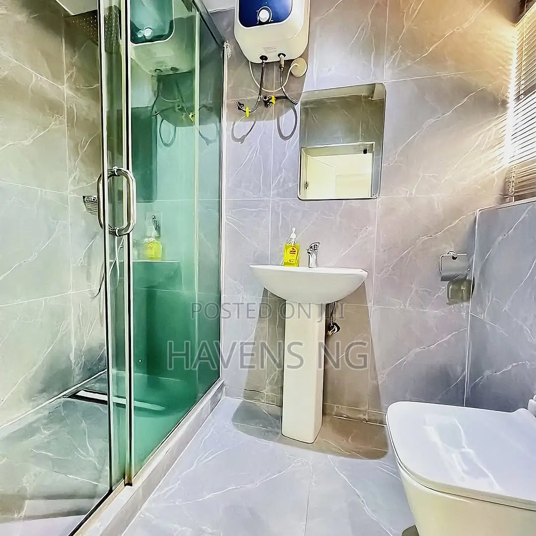 2 Bedroom Apartment Available for Shortlet. in Wuye