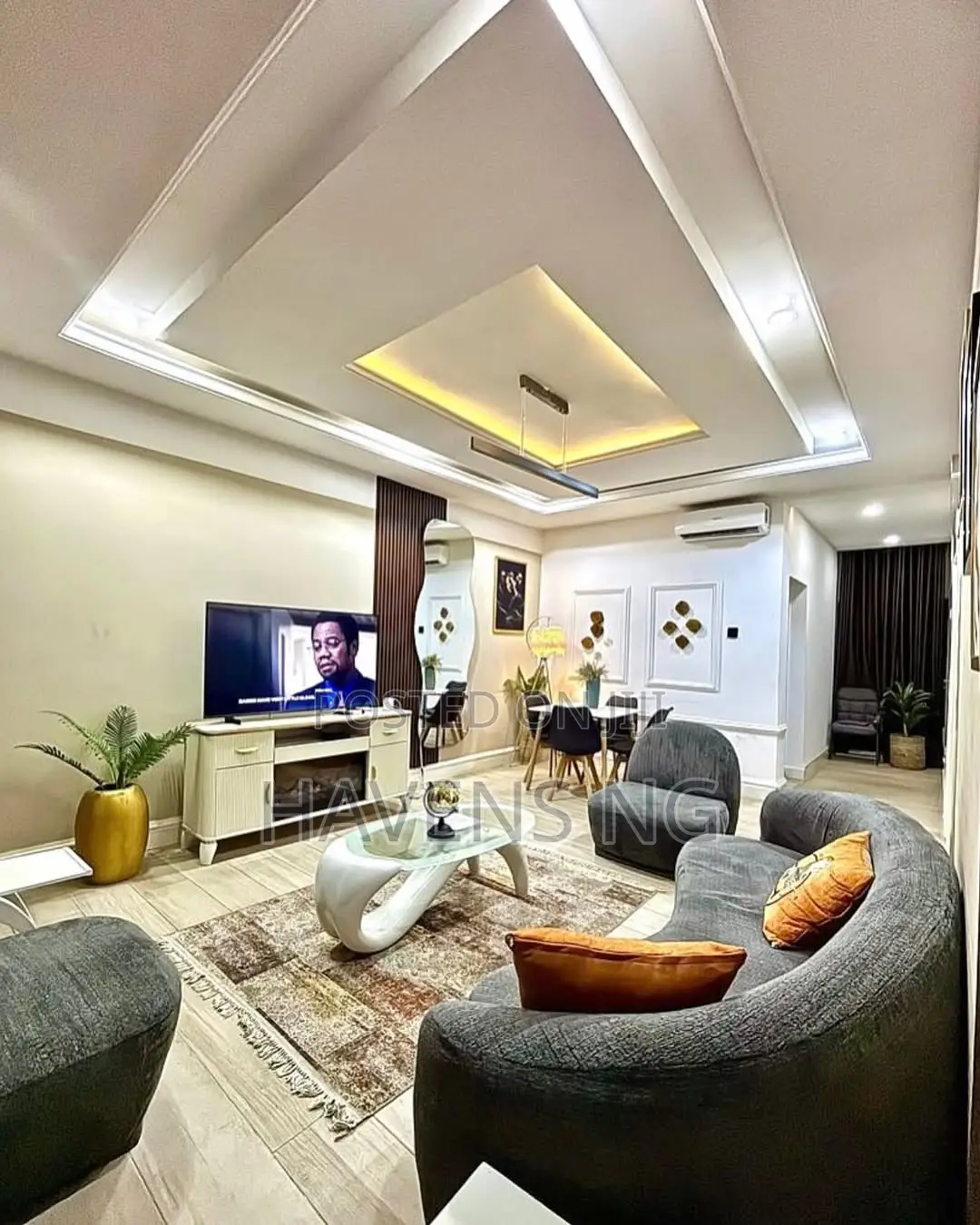 Cozy Two Bedroom Apartment for Shortlet in Wuye. in Wuye
