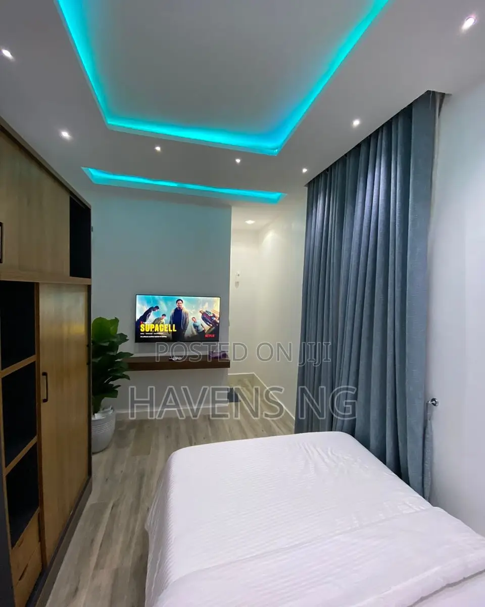 Beautiful One Bedroom Serviced Apartment Available in Wuye