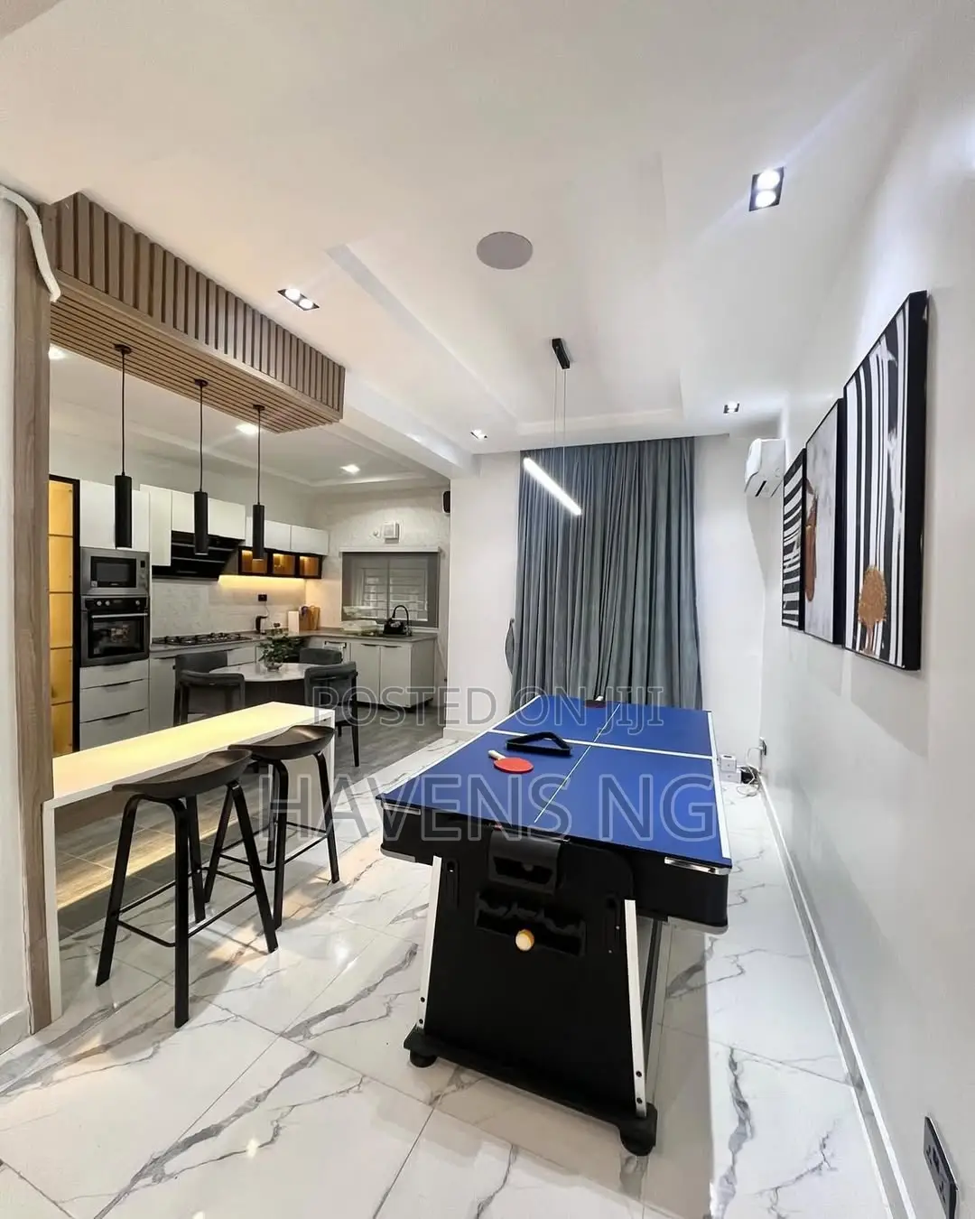 Stunning Three Bedroom Apartment in Wuye