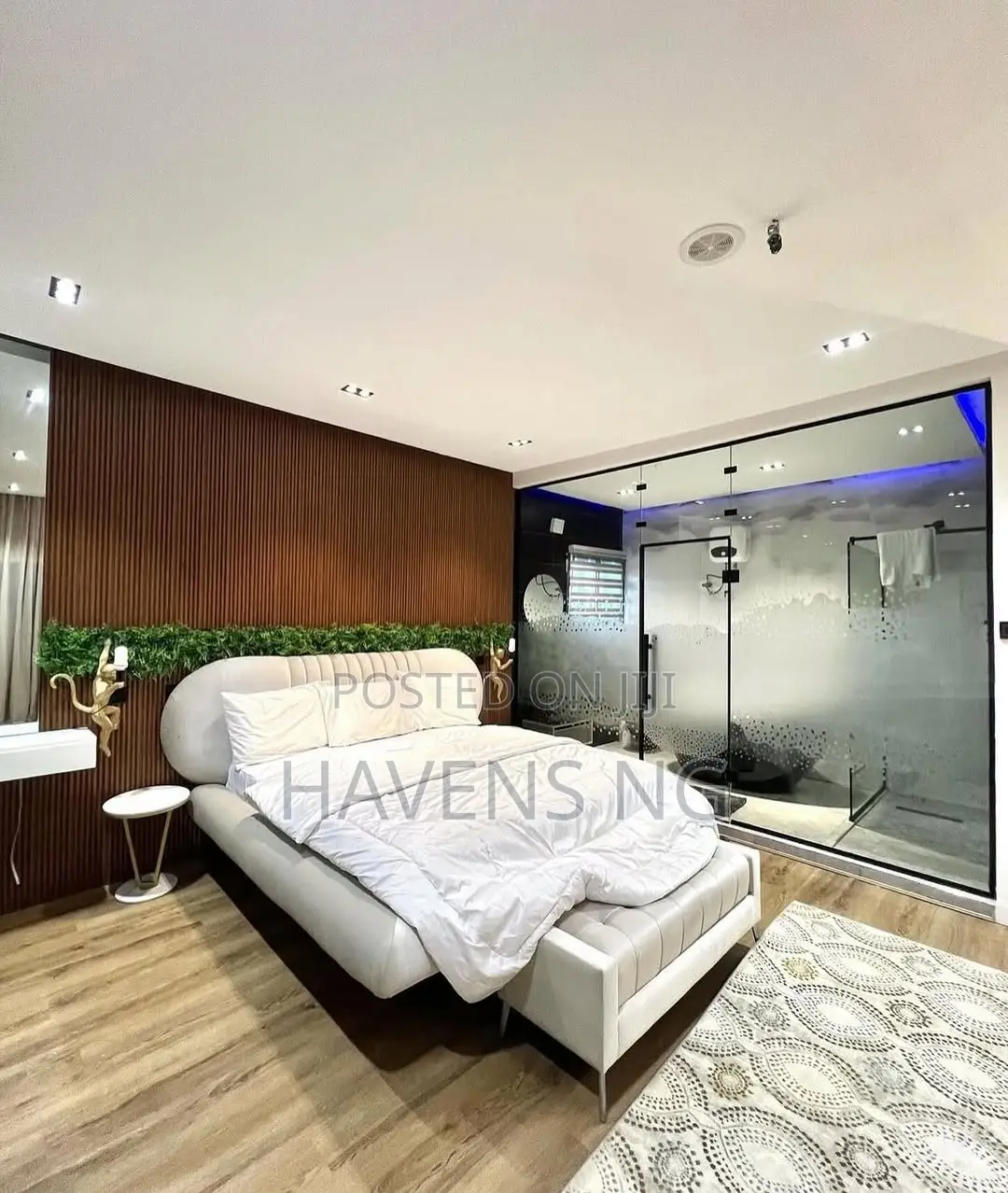 Luxurious Three Bedroom Stunning Apartment in Jahi