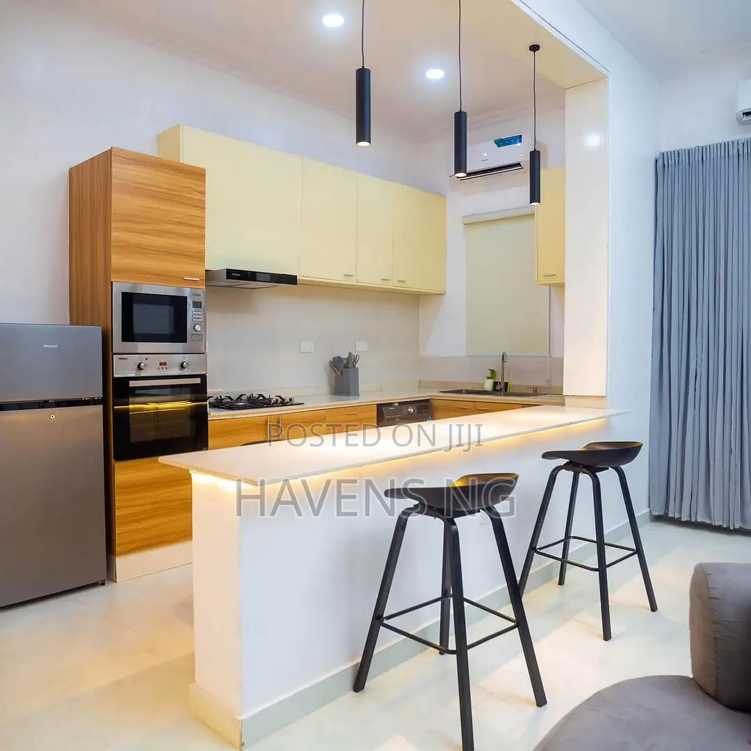 Spacious and Modern 2 Bedroom Apartment in Ikate