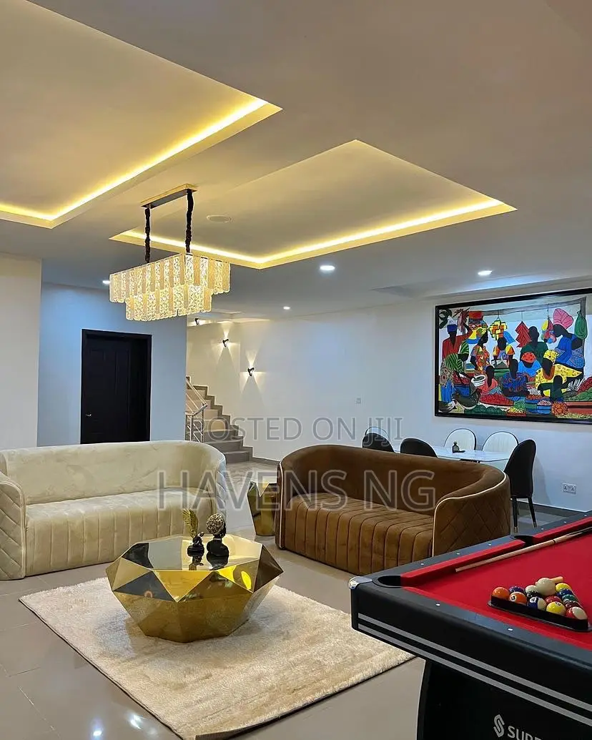 4-Bedroom Apartment With Ps5 and Snooker in Ikate