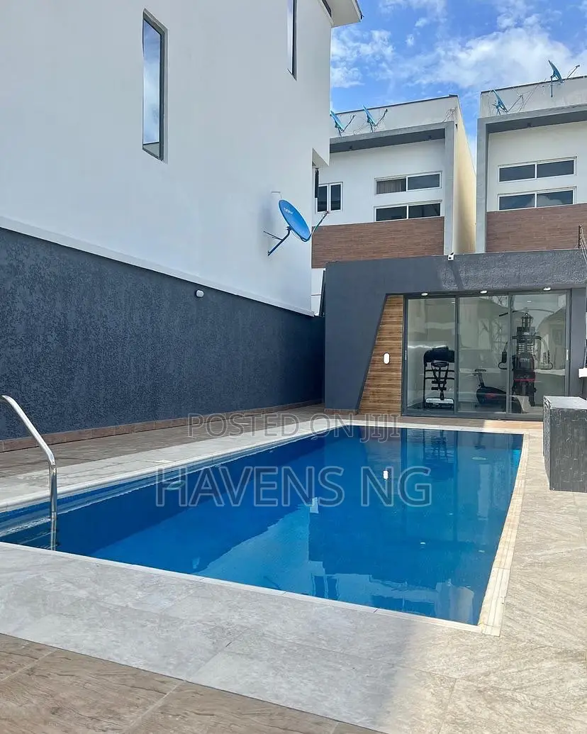 4-Bedroom Apartment With Ps5 and Snooker in Ikate