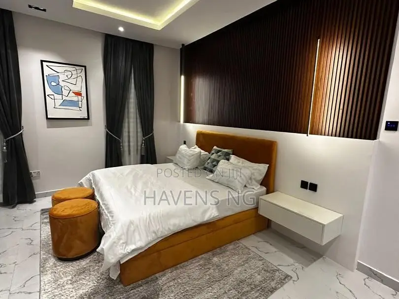 Luxury 2-Bedroom Penthouse Apartment in Lekki Phase 1