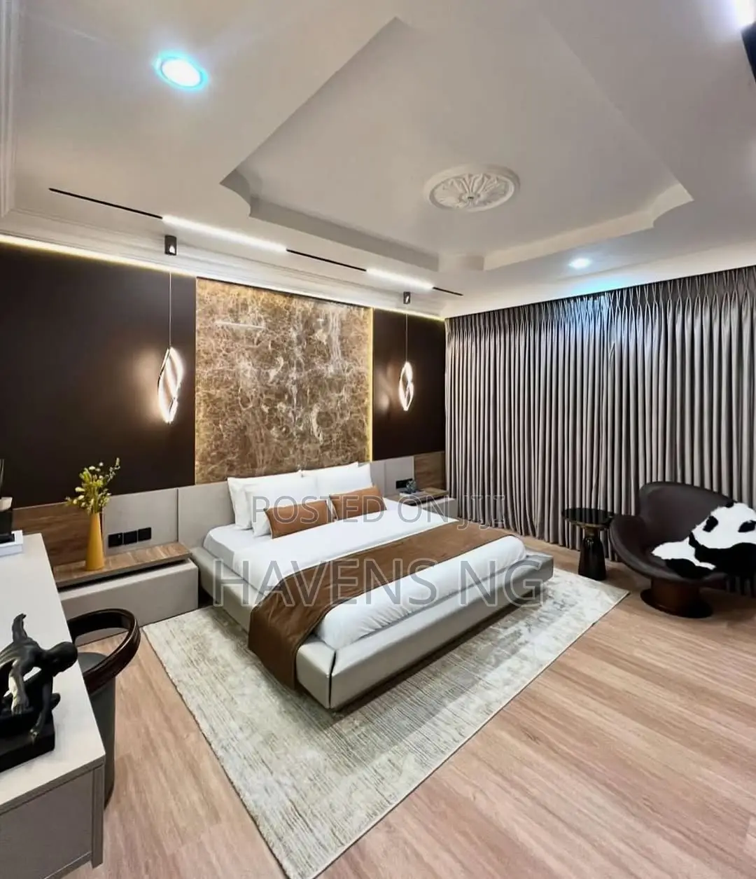 Luxury Smart 3-Bedroom Shortlet in Wuse 2, Abuja. in Wuse 2