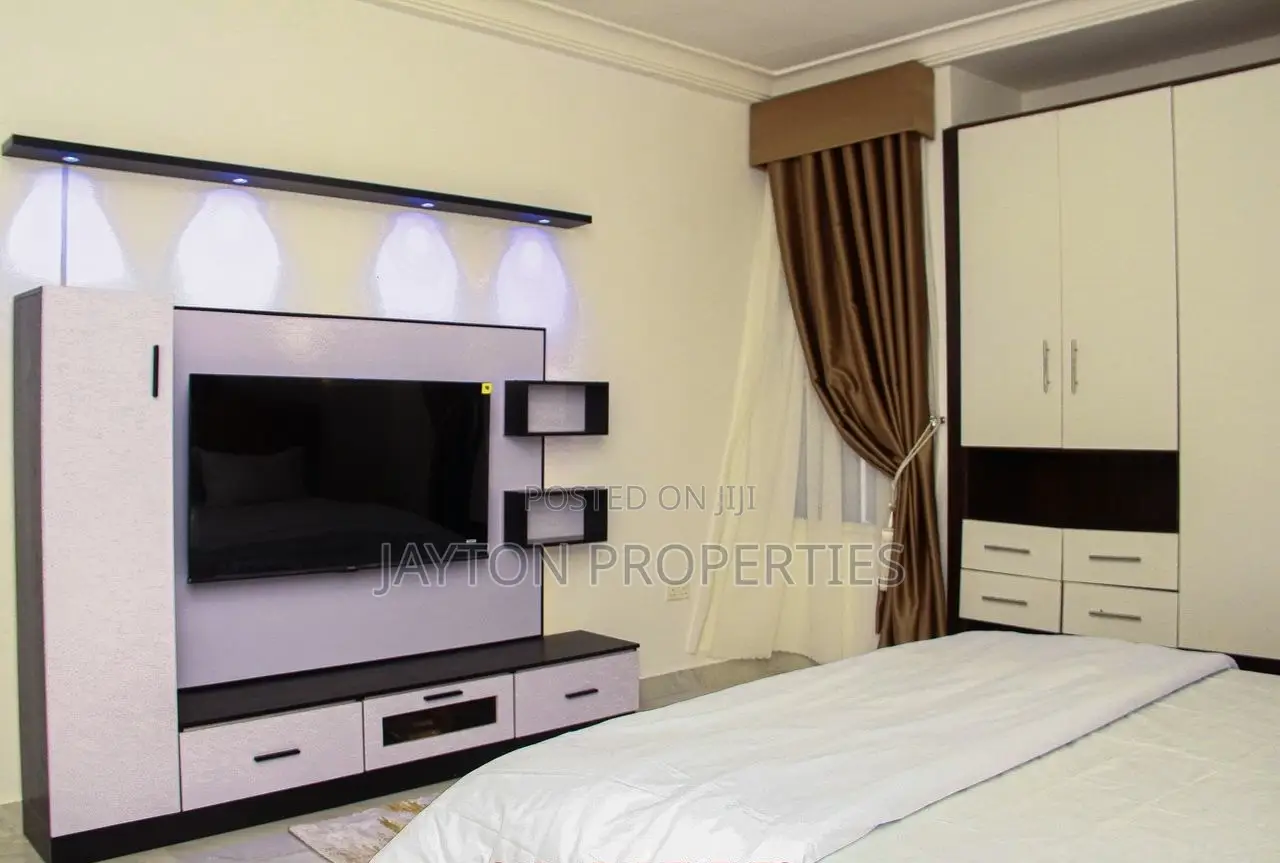3 Bedroom Apartment in Jahi