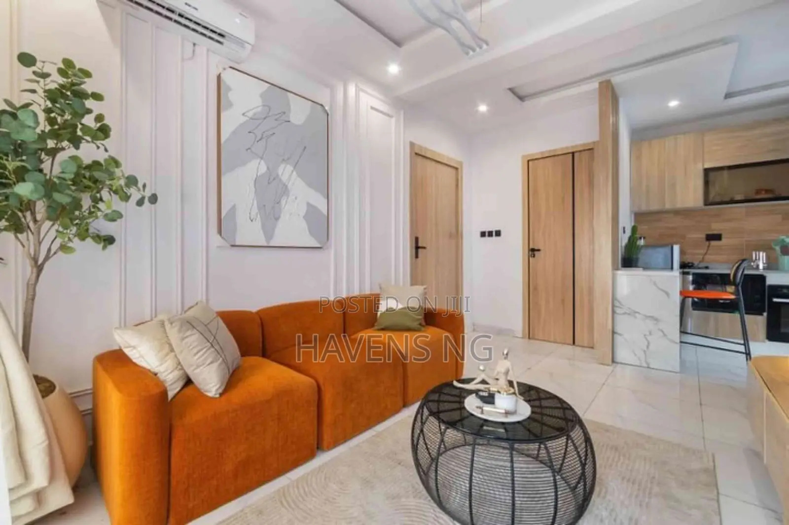 1 Bedroom Apartment With Ps5, and Two Balconies. in Ologolo