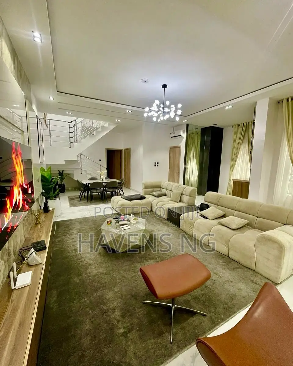 Luxury Smart and Brand New 3 Bedroom Residence. in Ikate