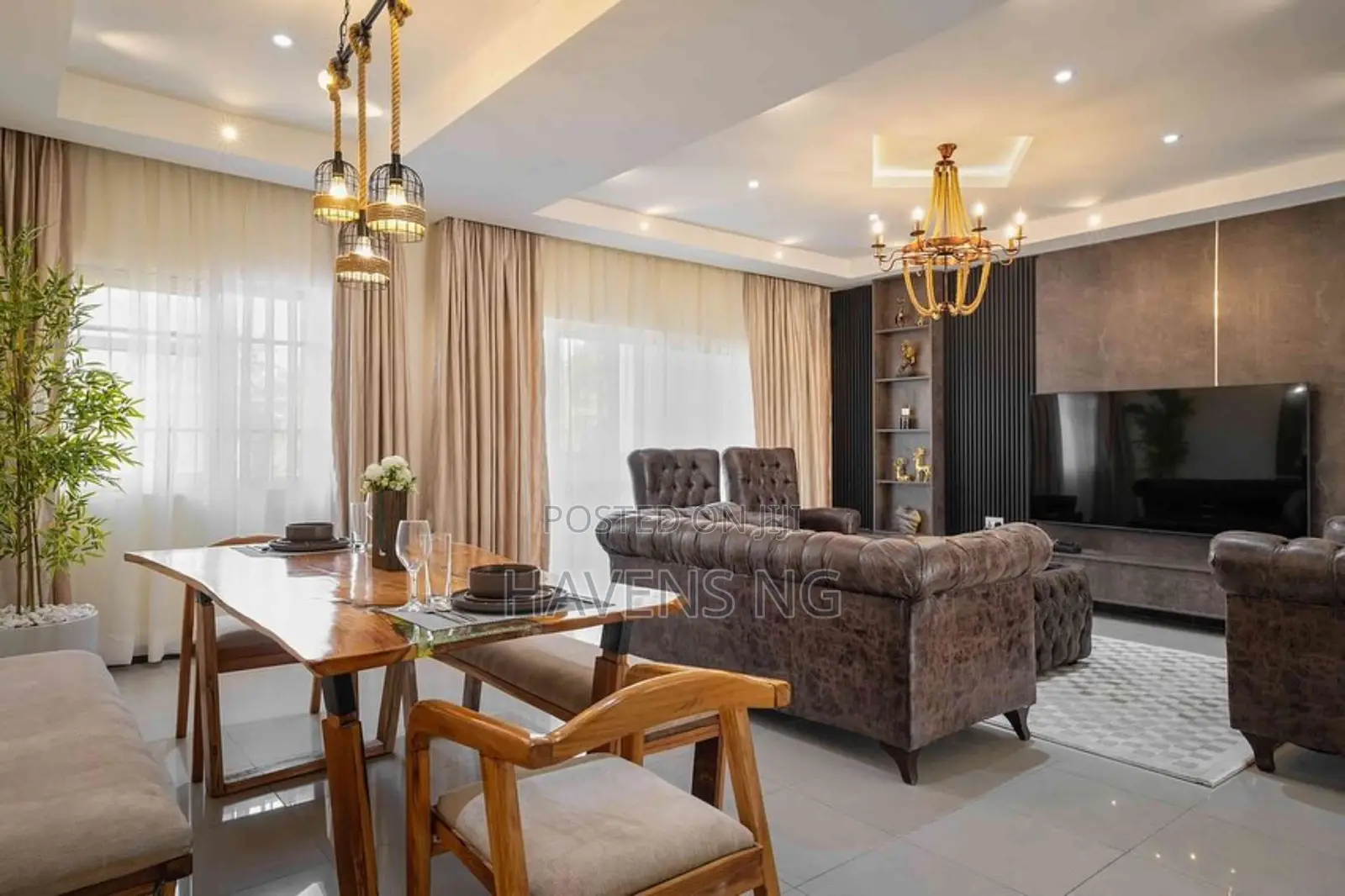 The King Luxury 3 Bedroom Apartment. in 2nd Avenue Extension