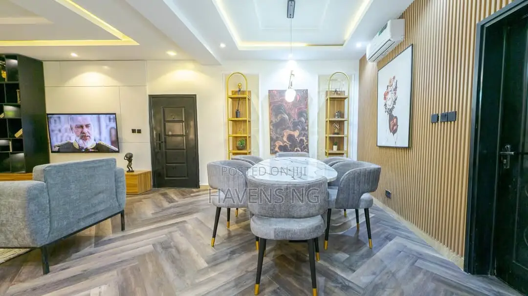 Luxury 3-Bedroom Apartment With Snooker Board, Swimming Pool in 2nd Avenue Extension