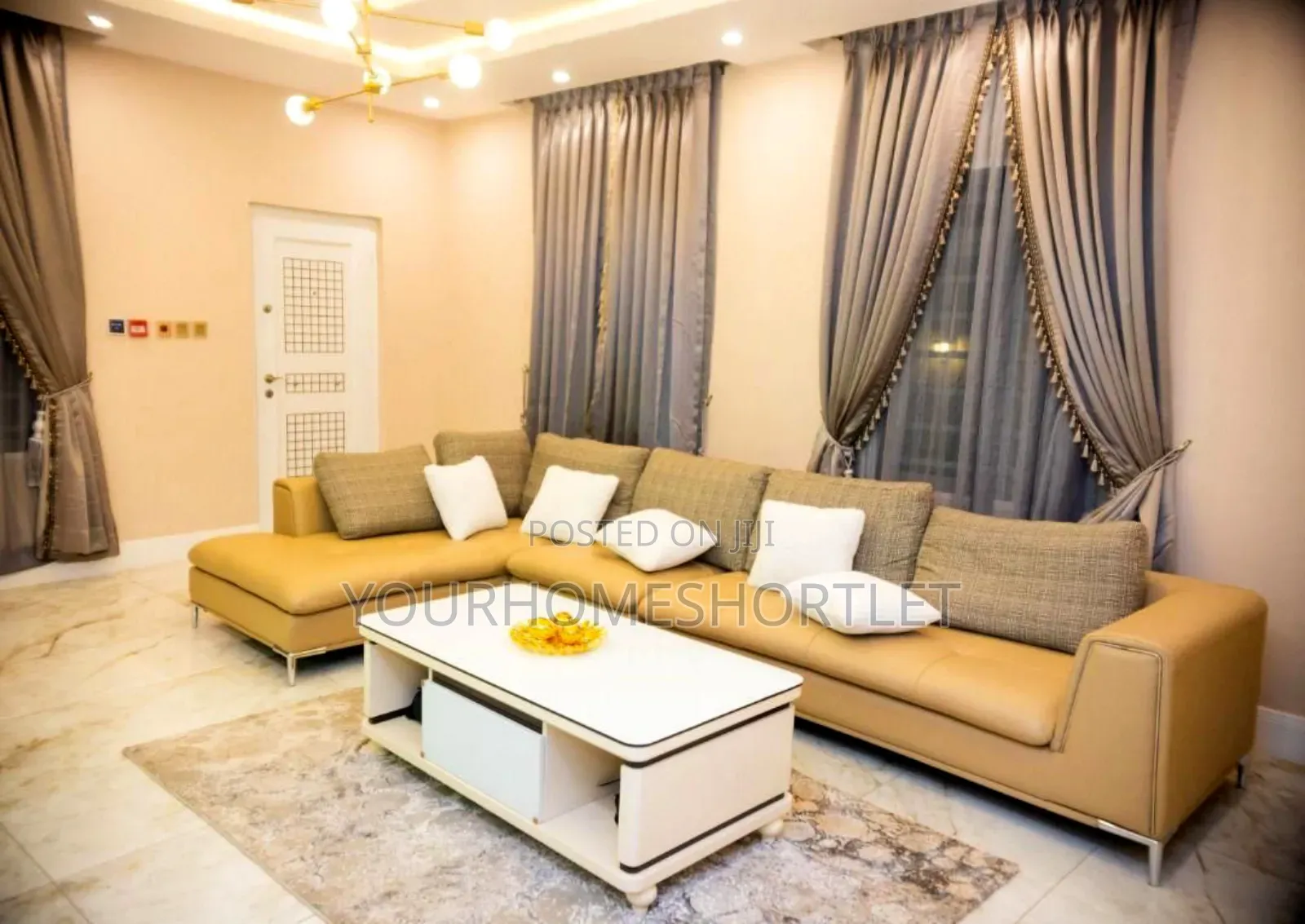 Luxury 4 Bedroom Self Compound That Allows Party in Opebi
