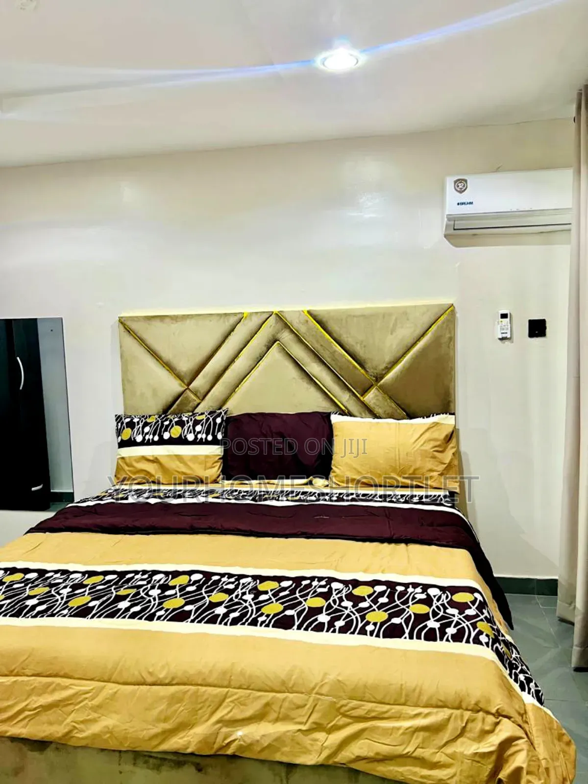 Luxury 3 Bedroom With Modern Interiors With Sound System in Wempco Road