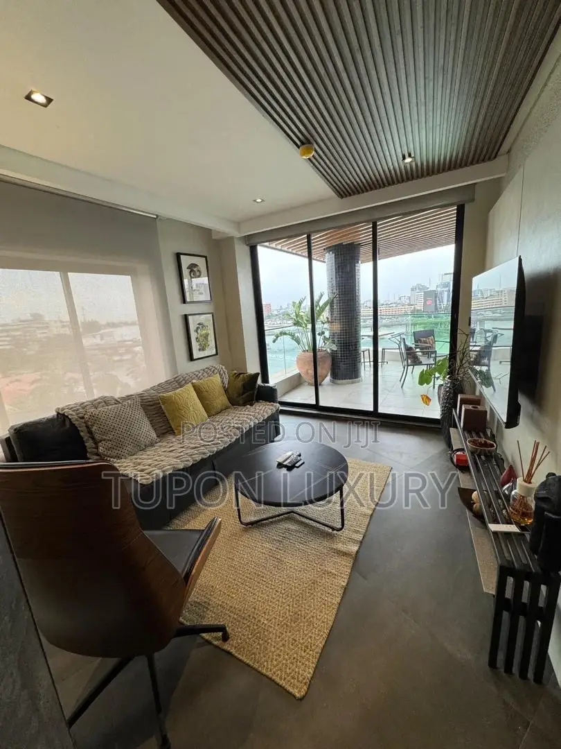 Waterfront 1bedroom Apartment in Ikoyi in Ikoyi