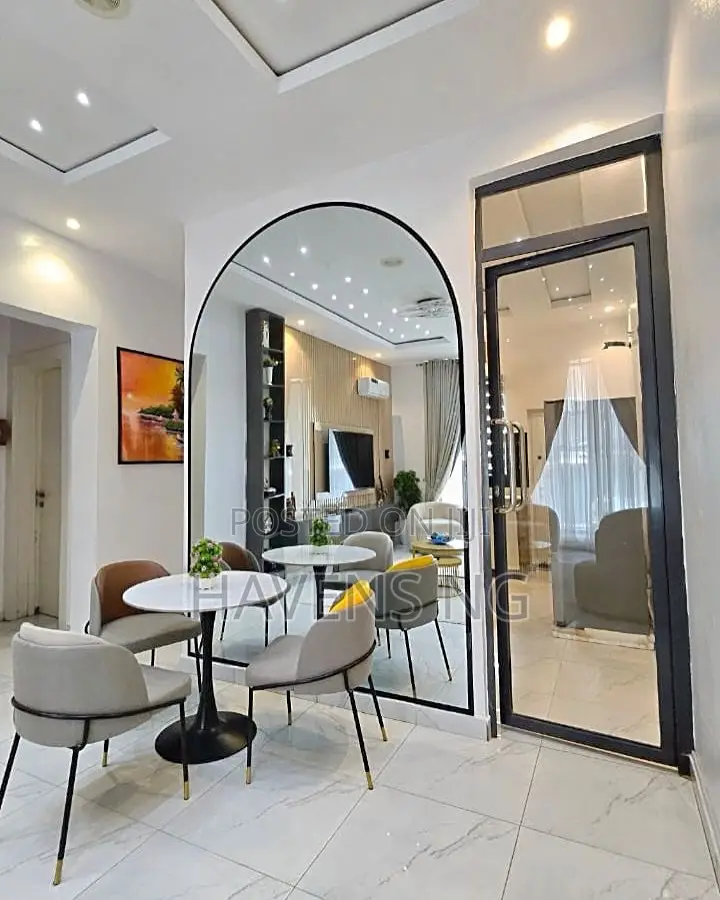 Modern 2-Bedroom Apartment With Ps5 and Top-Notch Amenities in Ikate
