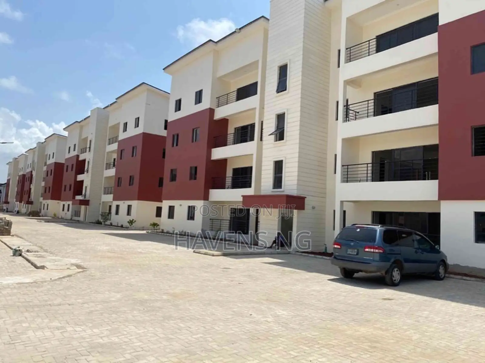 Luxury 2-Bedroom Apartment With Modern Facilities in Ikate