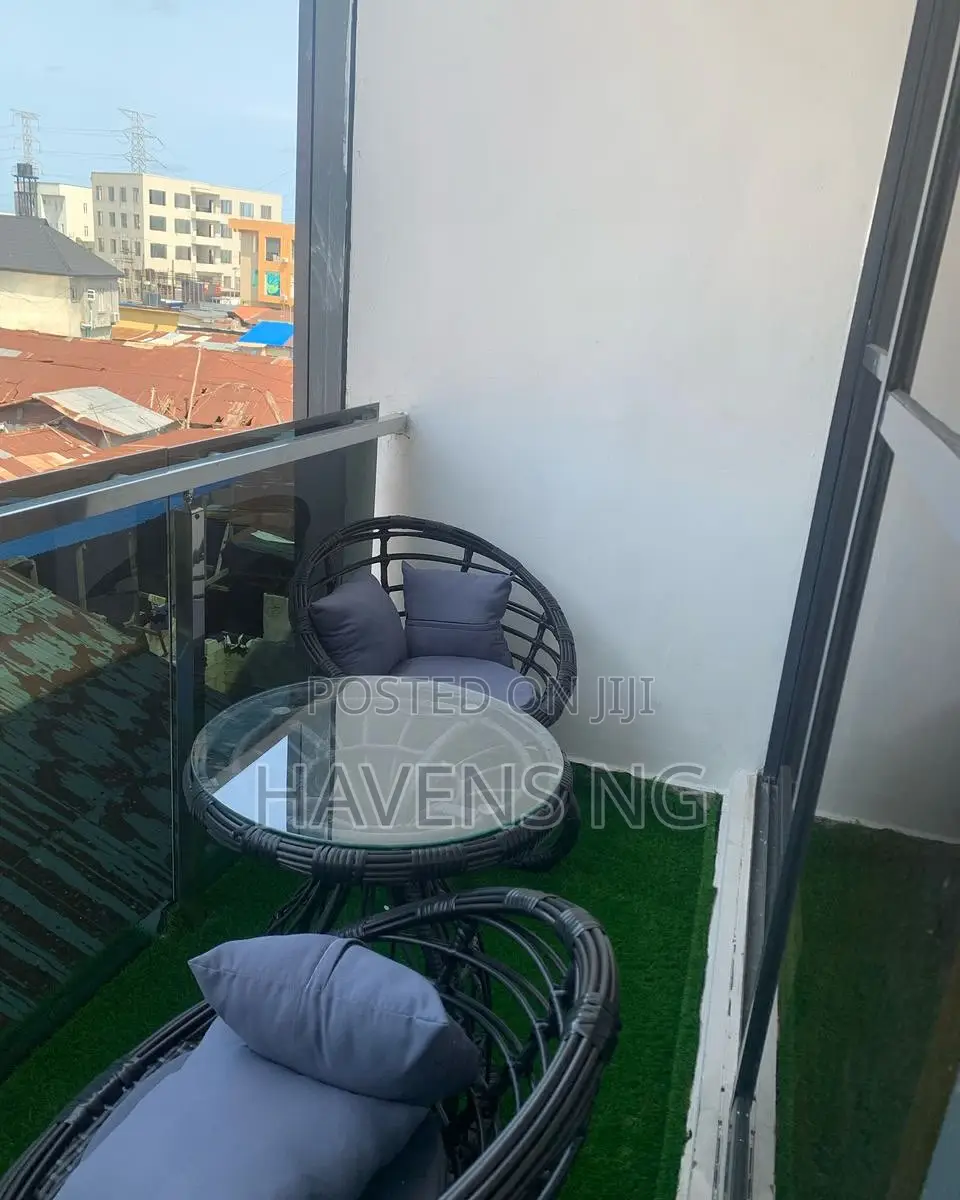 Luxury 2-Bedroom Smart Apartment in Ikate – Short Let in Ikate