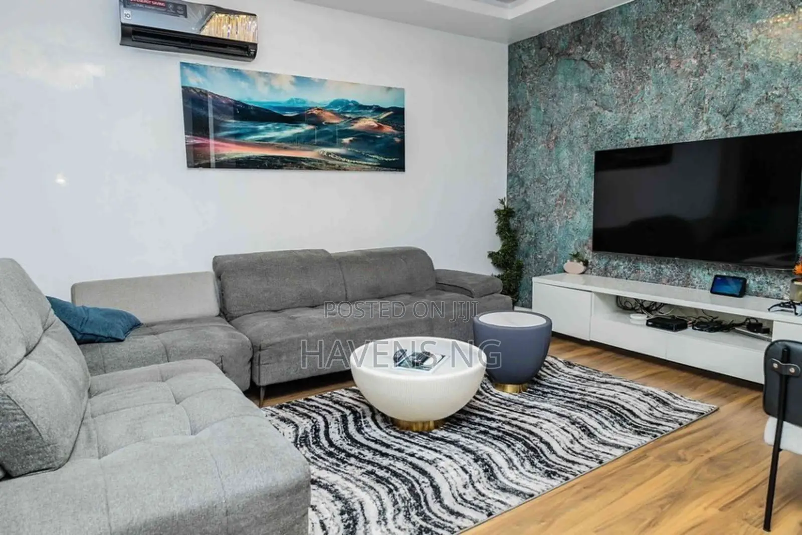 Luxury 4-Bedroom Apartment With Modern Facilities. in Wuye