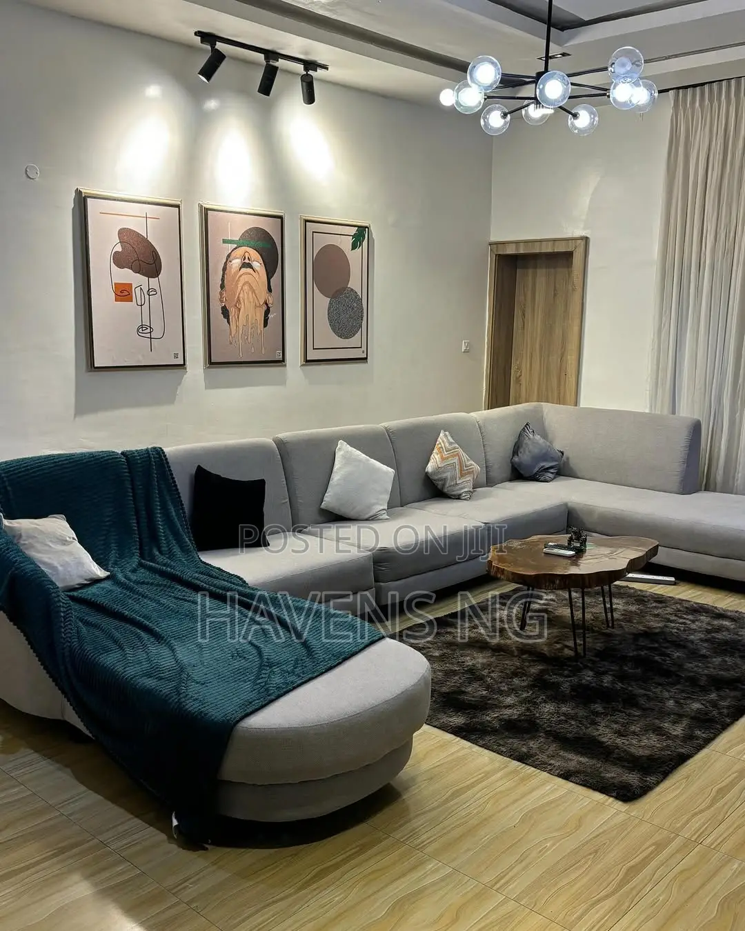 Modern 3-Bedroom Shortlet Apartment With Ps5 in Wuye