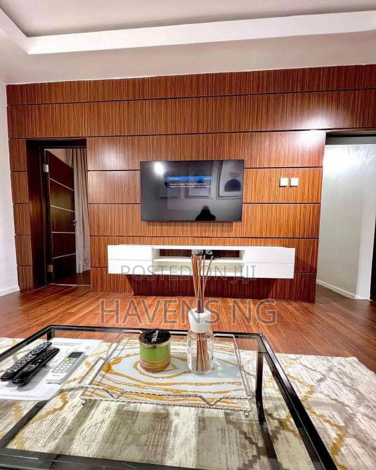Beautiful Cozy 1-Bedroom Apartment in Zone 1 / Wuse