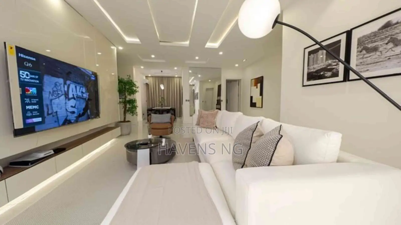 Luxury 2-Bedroom Apartment With Modern Facilities. in Ikate