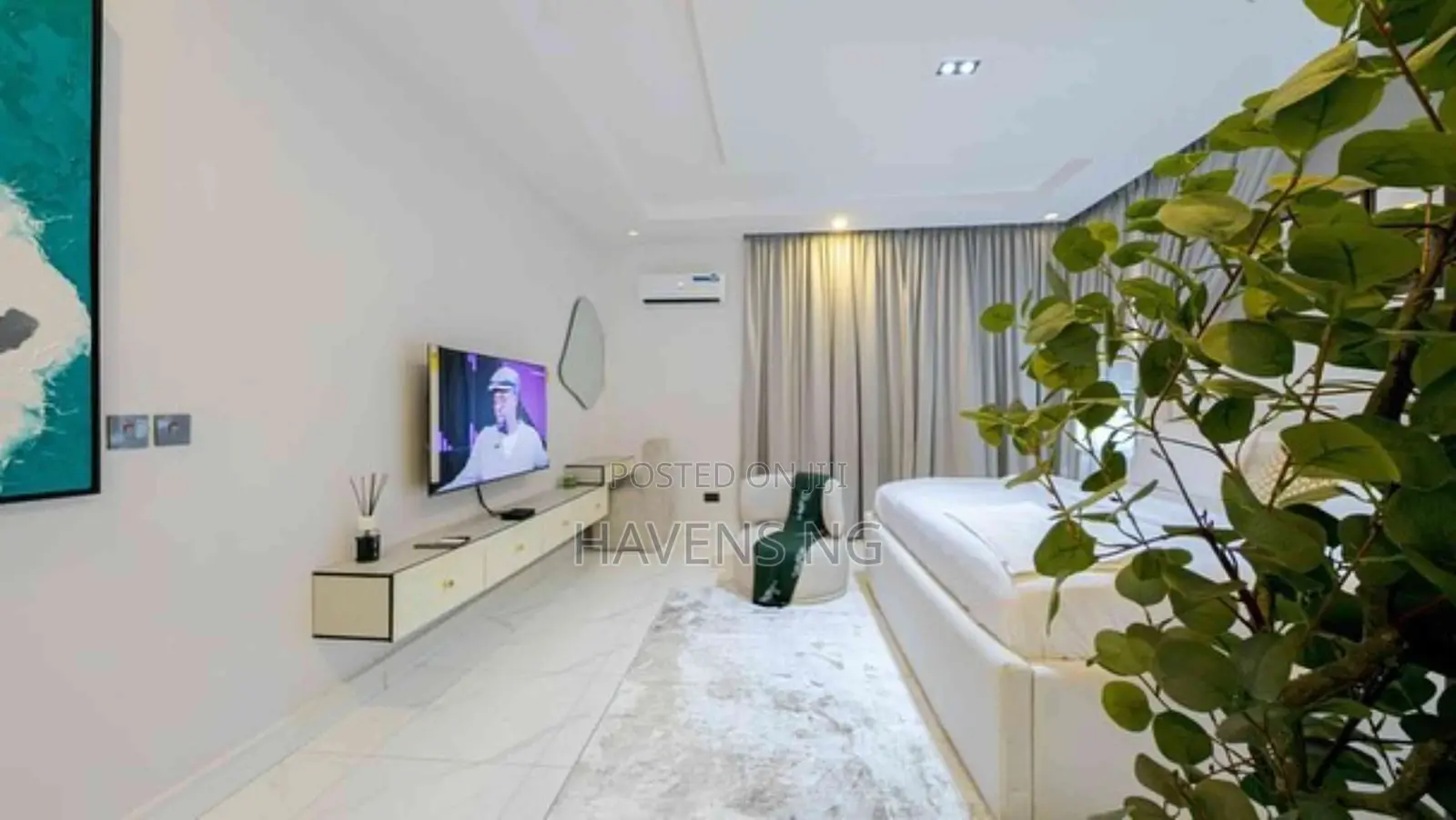 Luxury 2-Bedroom Apartment With Modern Facilities. in Ikate
