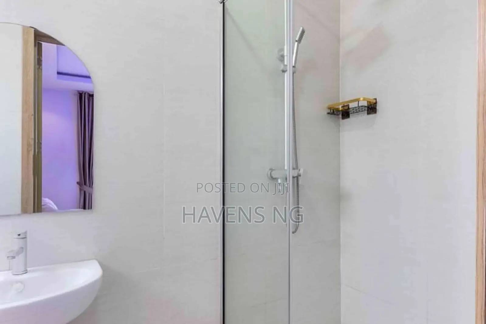 Luxury 2-Bedroom Apartment With Ps5 Gaming Console in 2nd Avenue Extension