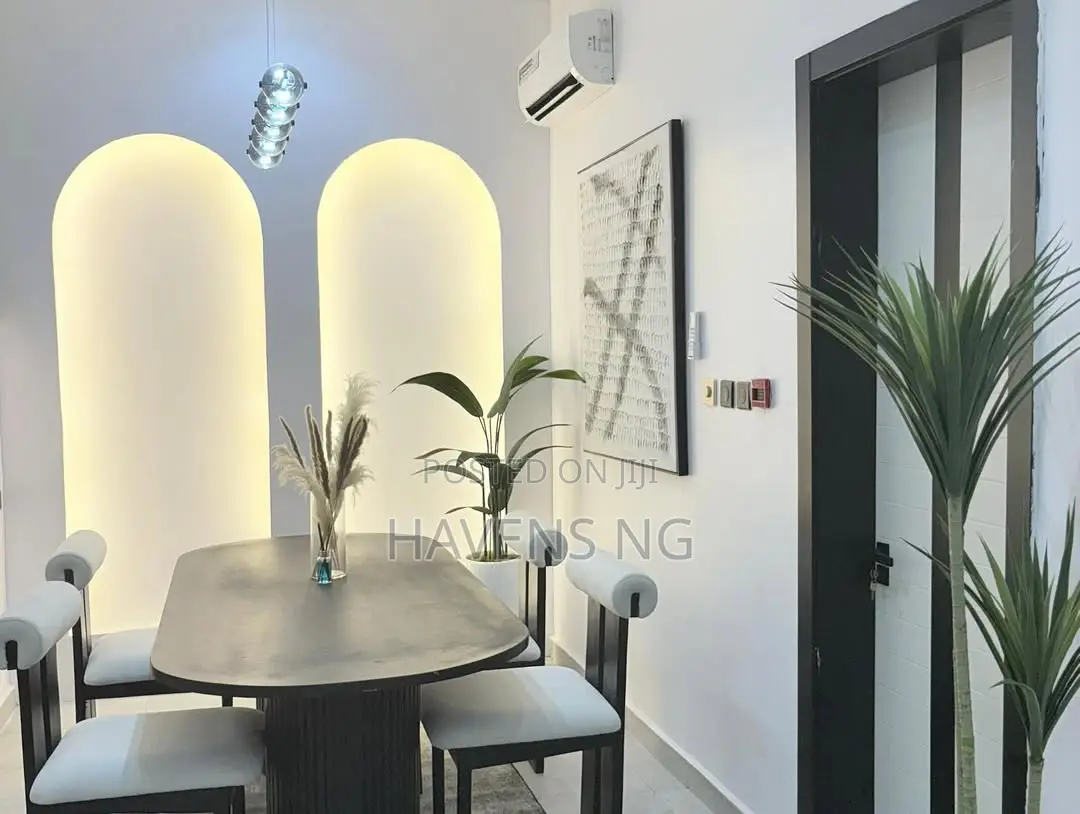 Luxurious 4-Bedroom Apartment With Private Rooftop in Ikate