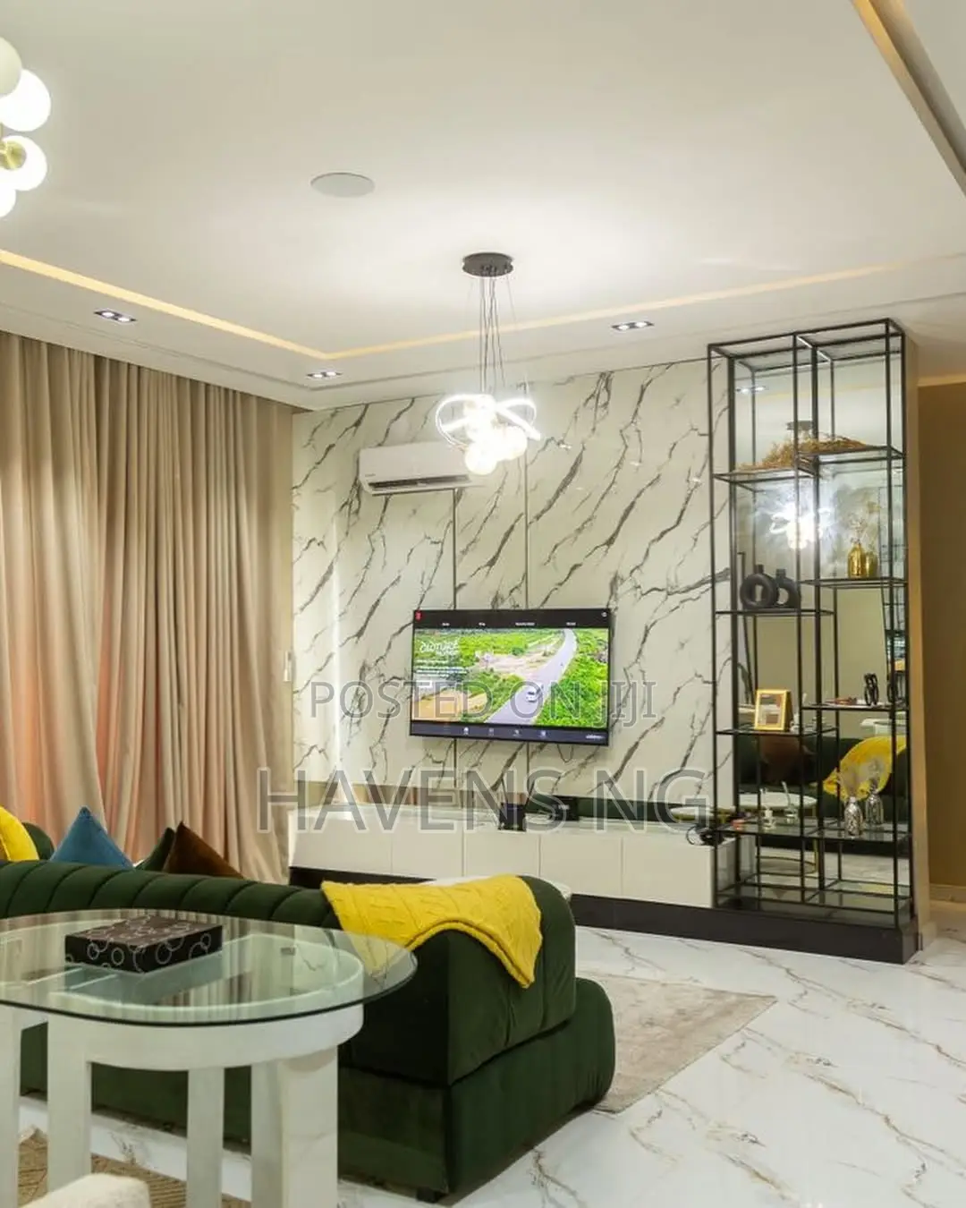 Stylish 2-Bedroom Apartment With Snooker, Pool Gym. in Ikate