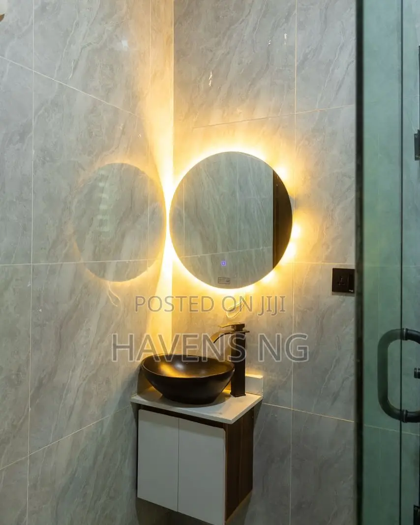 Stylish 2-Bedroom Apartment With Snooker, Pool Gym. in Ikate