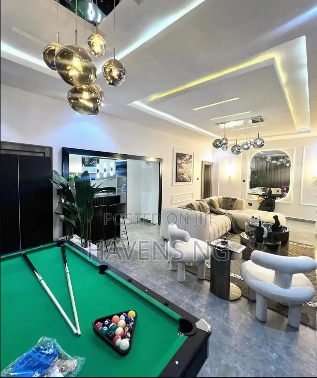 Luxury 1-Bedroom Shortlet Apartment in Jahi