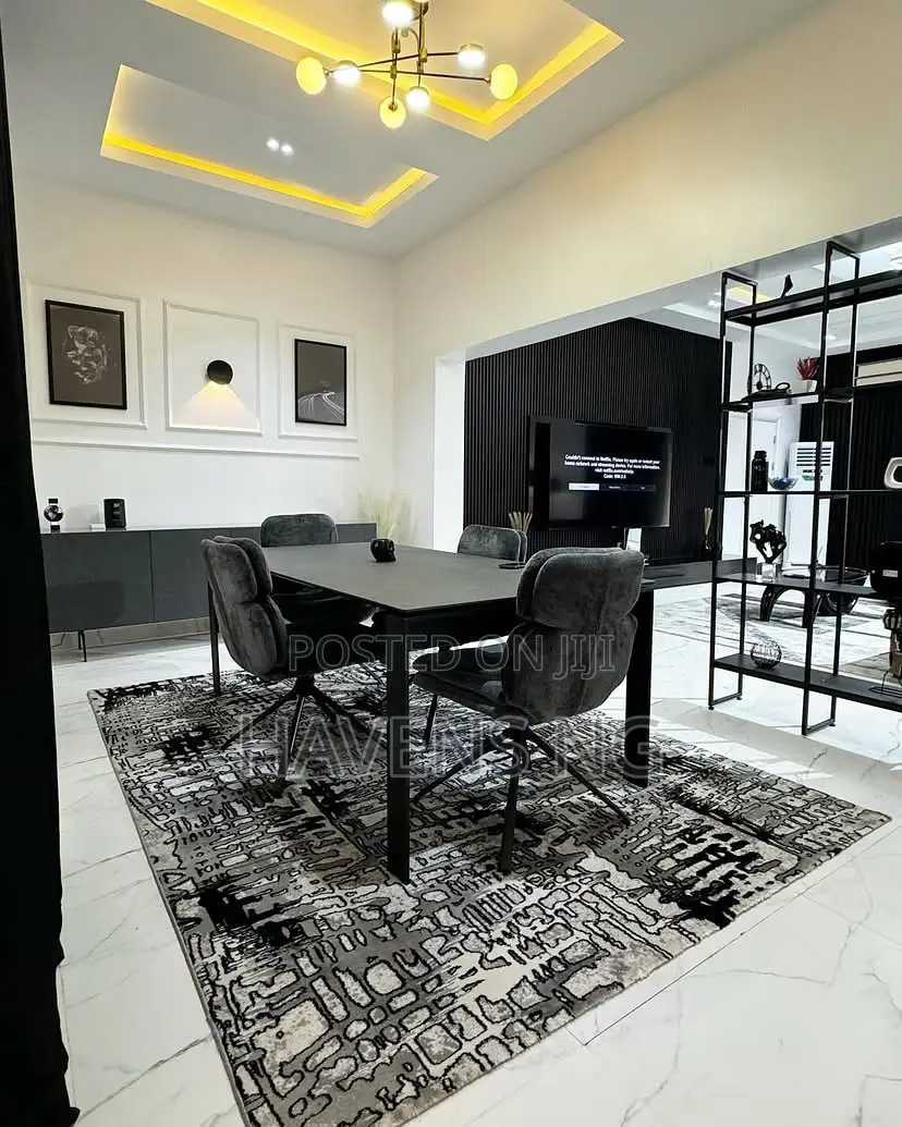 Modern 2-Bedroom Smart Home With Modern Facilities in Jahi