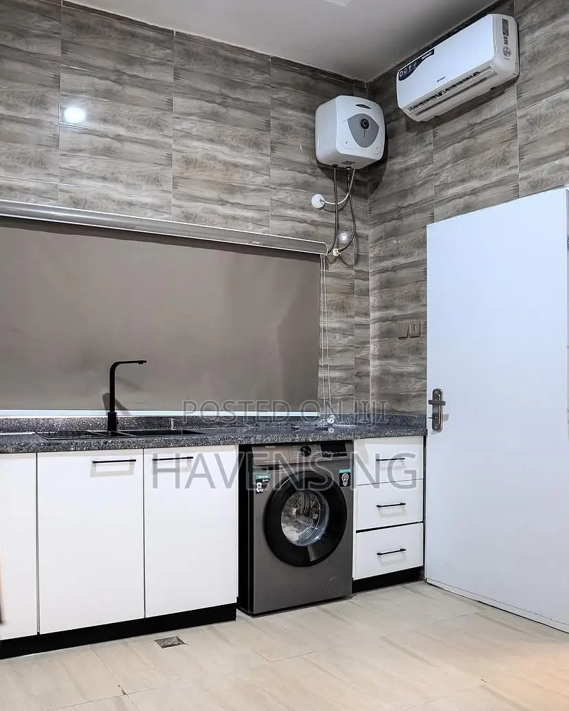 Modern 2-Bedroom Smart Home With Modern Facilities in Jahi