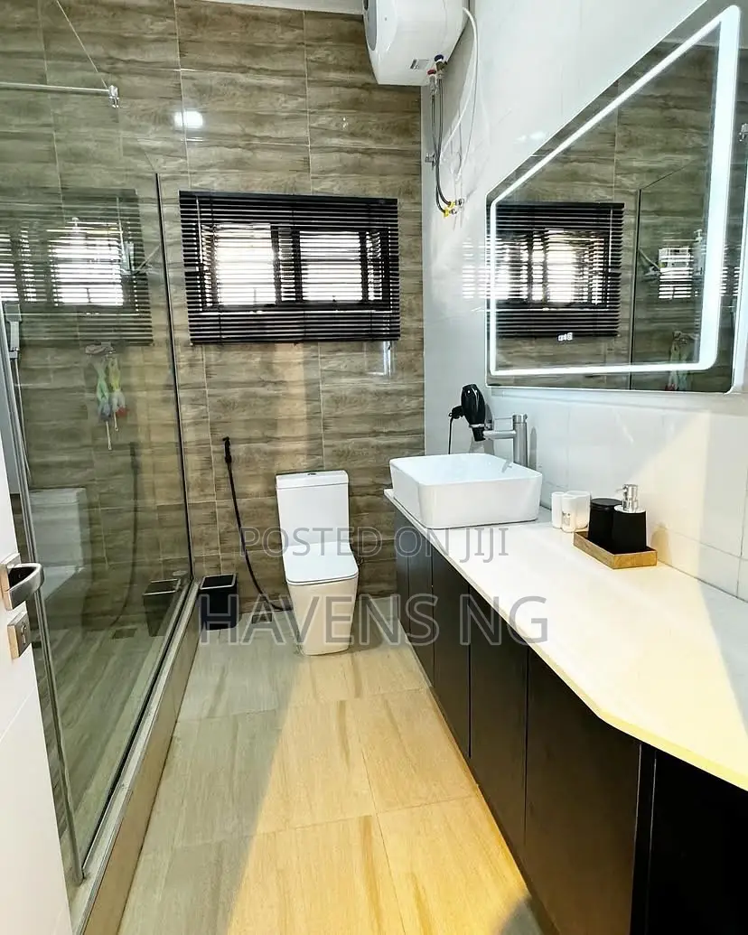 Modern 2-Bedroom Smart Home With Modern Facilities in Jahi