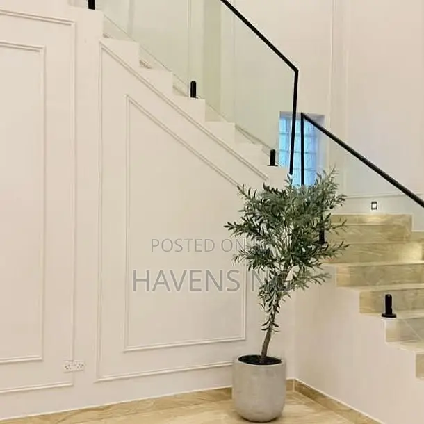 Luxury 4-bedroom Penthouse | Short Stay in Parkview Estate