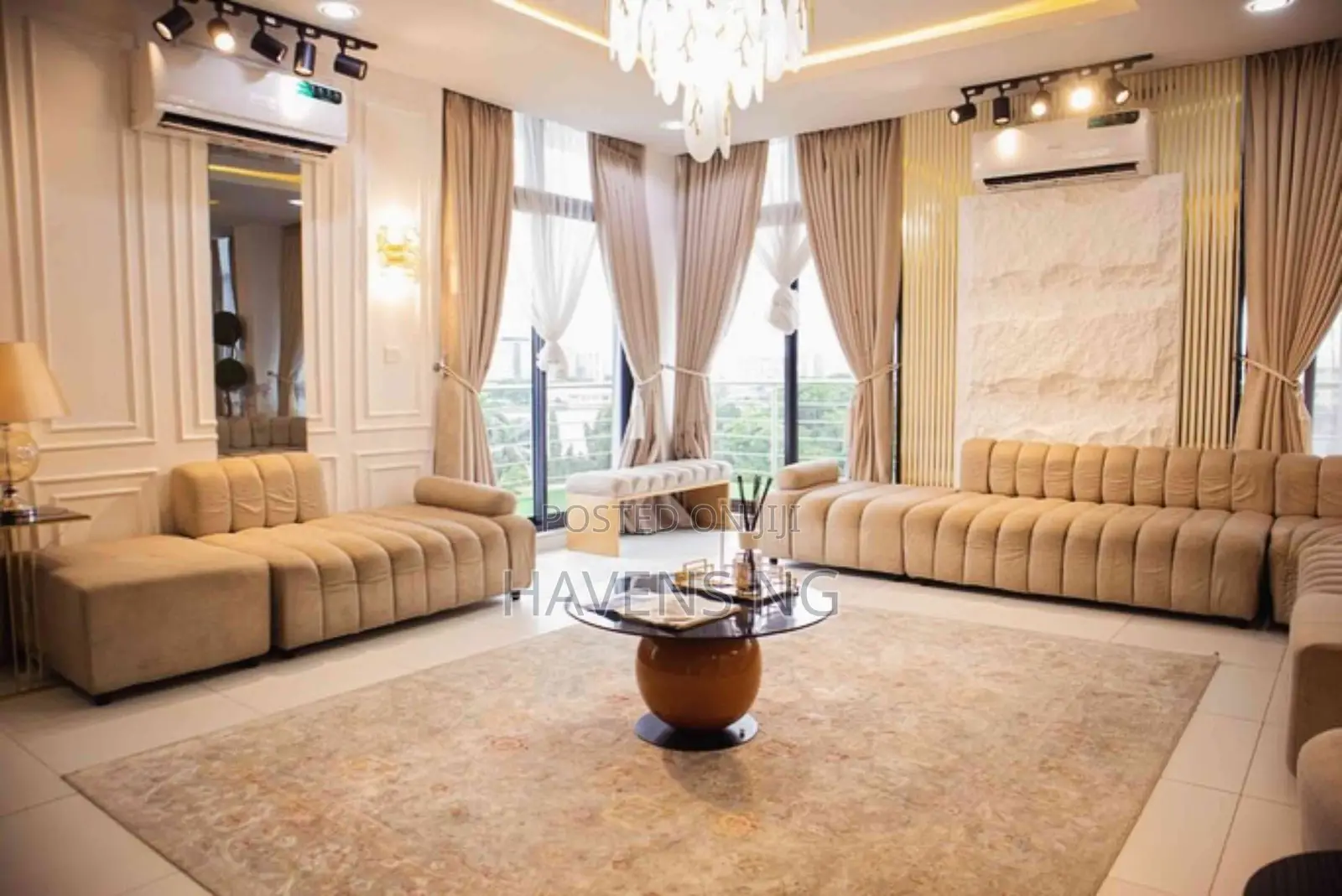 Spacious Waterfront 3-Bedroom Apartment | Short Stay in Parkview Estate