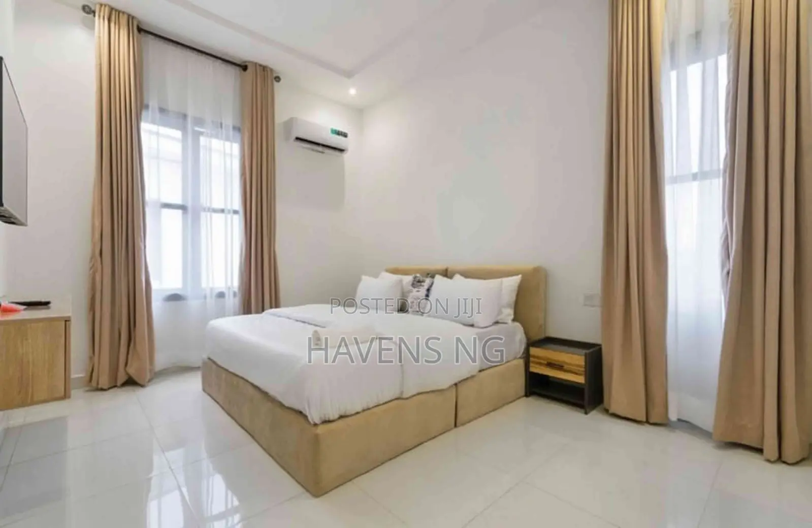 Luxurious Cozy 3-Bedroom Apartment for Short Stay in Ologolo