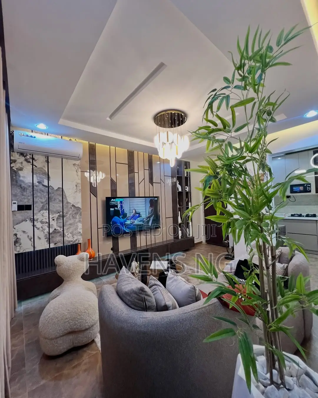 Stylish 1-Bedroom Shortlet Apartment in Katampe (Main)
