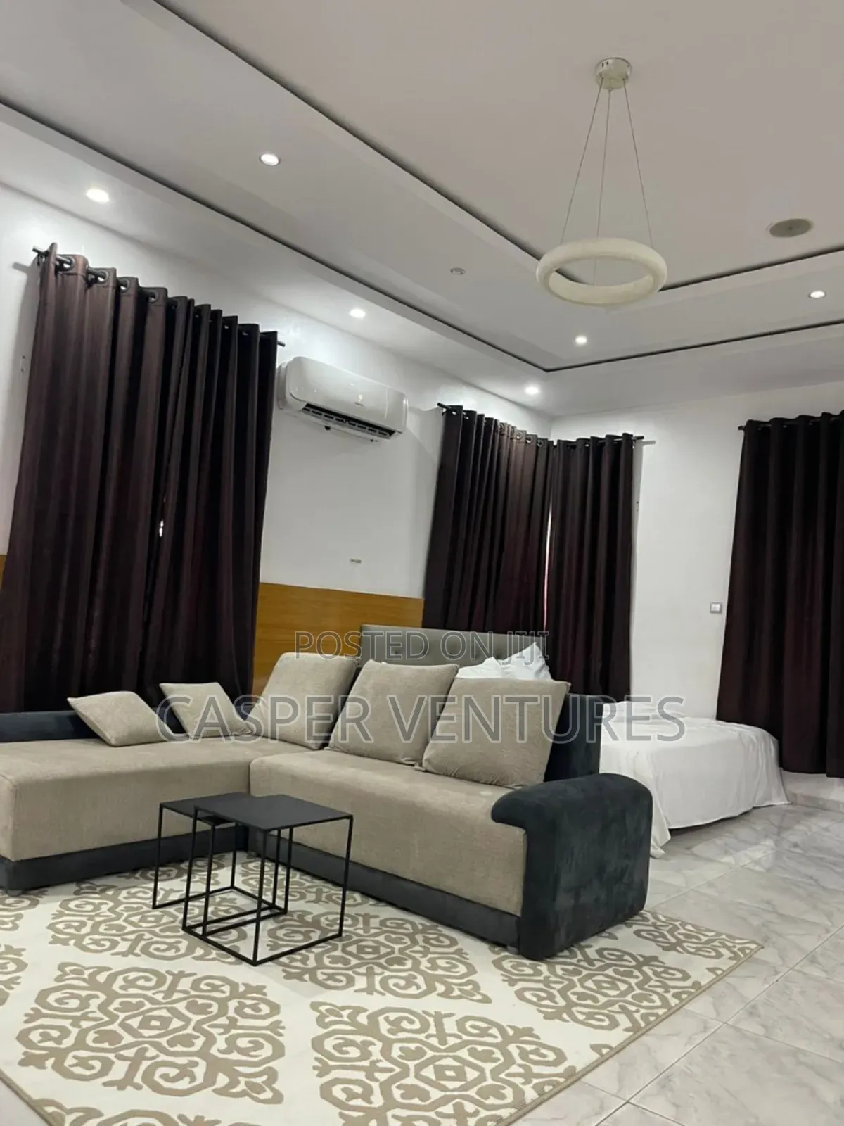 Masterbedroom Serviced Apartment in Agungi