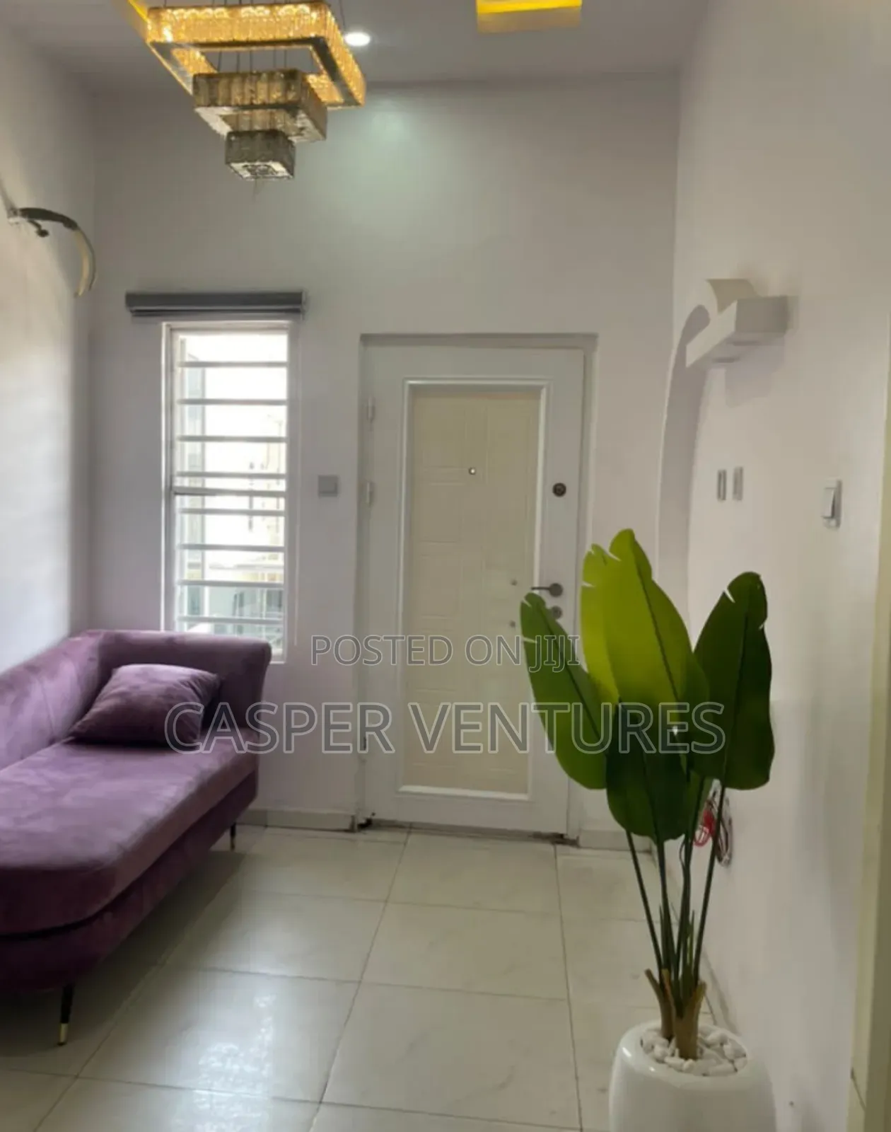 Masterbedroom Serviced Apartment in Agungi