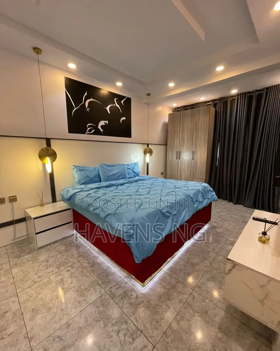 Modern 1-Bedroom Apartment With Ps4 Pool in Ikate