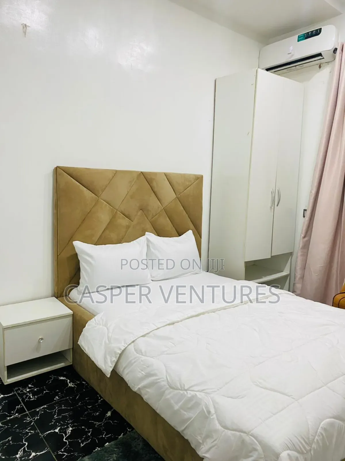 Affordable Yet Stunned Apartment in Chevron