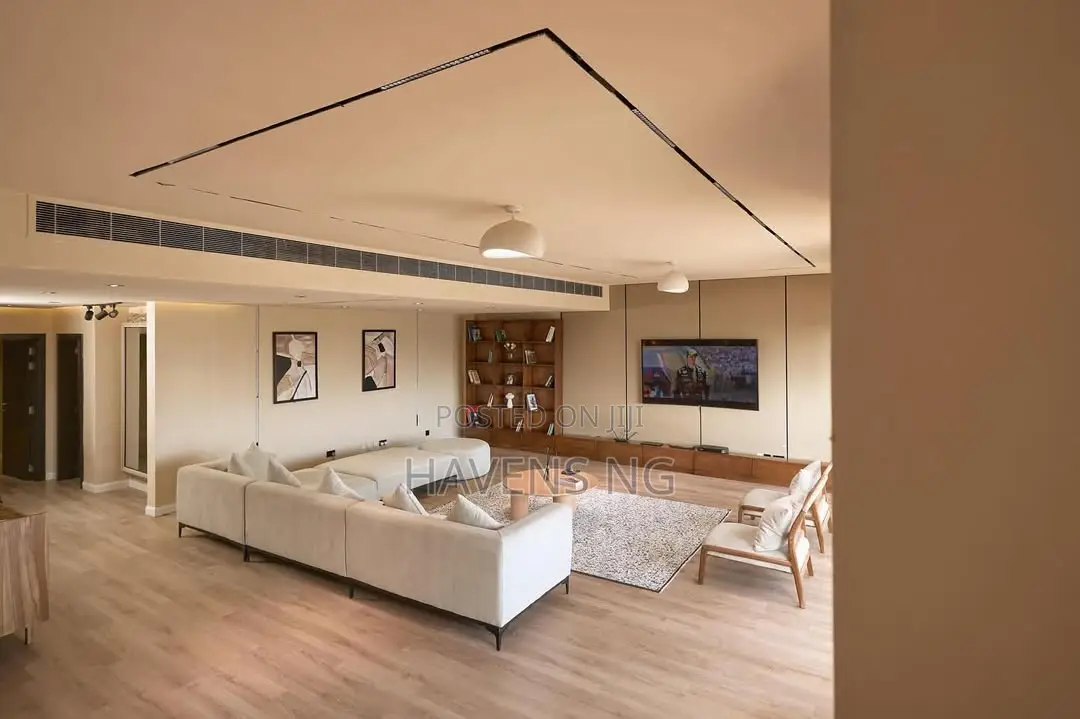 Brand New Luxury 4-Bedroom Apartment in Banana Island